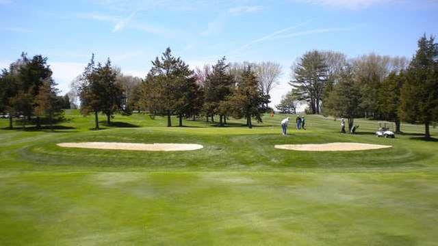 Online Booking - Round of Golf at Southington Country Club