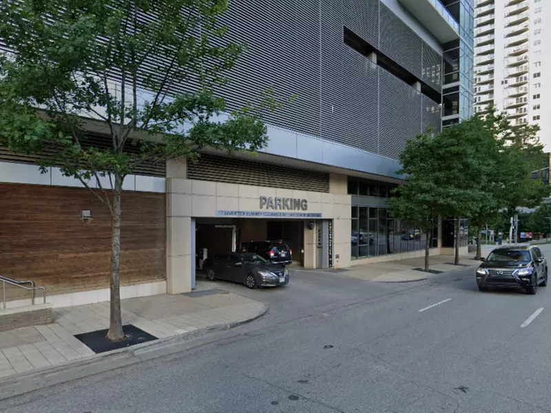 Parking at 1717 McKinney Ave. Garage