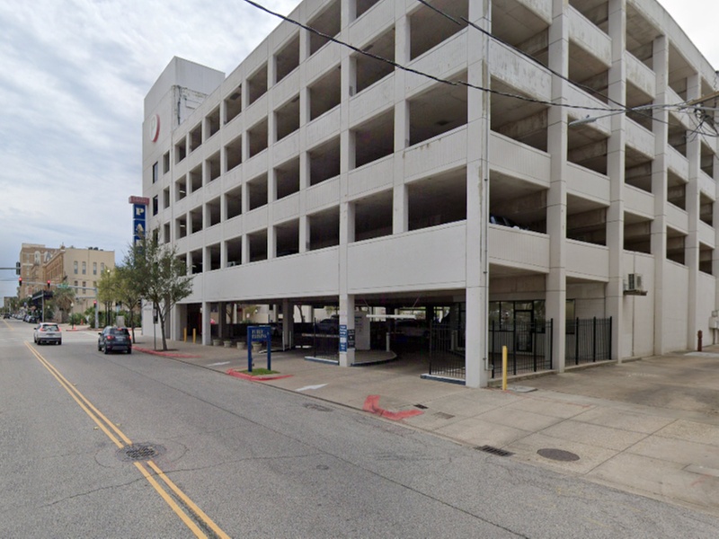 Parking at 2100 Market St. Garage: Cruise Ship Parking Available
