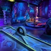 Image 4: Paris - Combo Salle d'escalade d'une journée et minigolf fluorescent