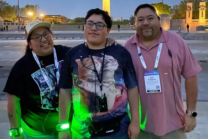 Discounted DC Night Tour With Magic LED- Snacks, LED Bracelets