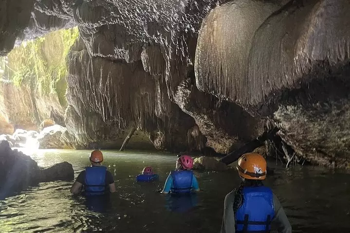 Adventure Half Day Explore Cueva Charco Azul and Cueva Arenales