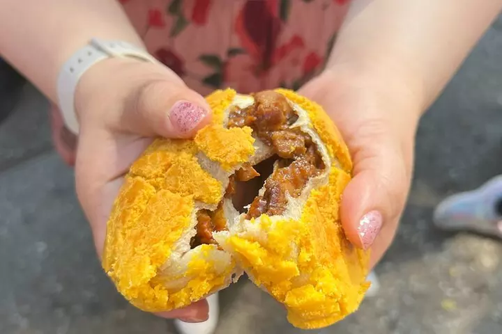 NYC: Chinatown & Little Italy Food Tour with 7 Flavorful Tastings