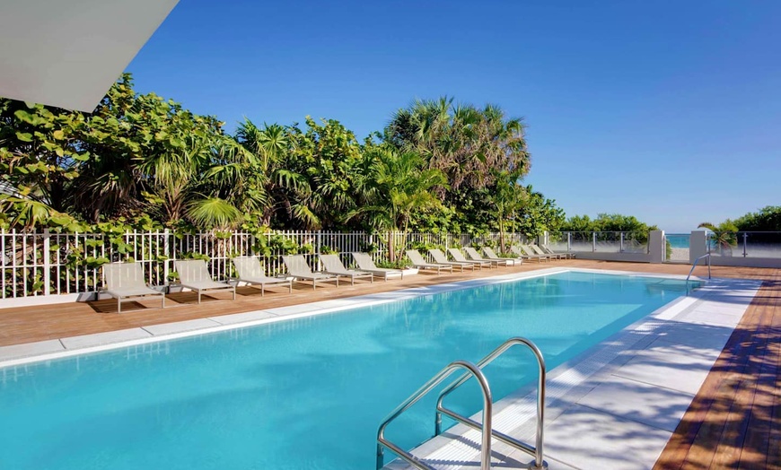 Image 2: ✈ FLORIDE | Miami - MB Hotel, Trademark Collection by Wyndham 3* - ...