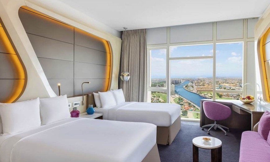 Image 5: ✈ EMIRATI ARABI UNITI | Dubai - V Hotel Dubai Curio Collection by H...