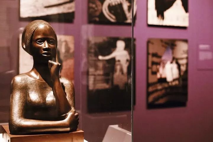 Smithsonian Natural History + American History - Exclusive Tour