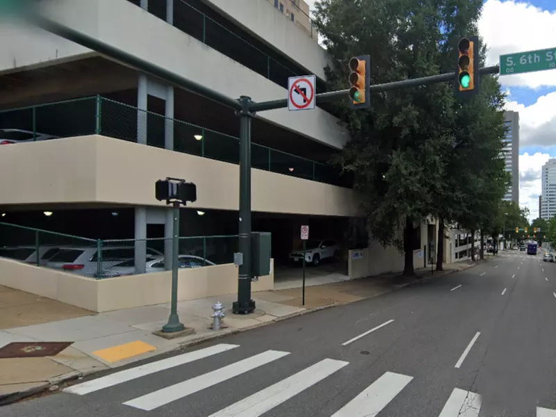 Parking at Lot 62 - 6th & Cary Deck