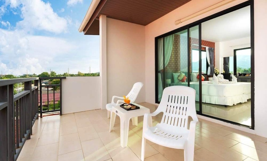 Image 156: ✈ POŁUDNIOWA TAJLANDIA | Phuket - The Thames Pool Access Resort 4* ...