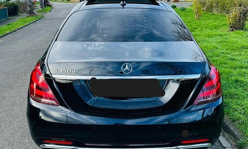 Image 4: London to Portsmouth Port Transfer