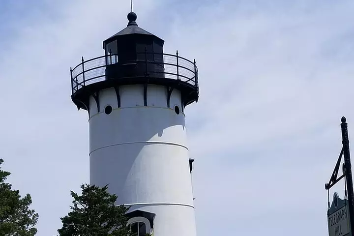 Martha Vineyard Bus Tour