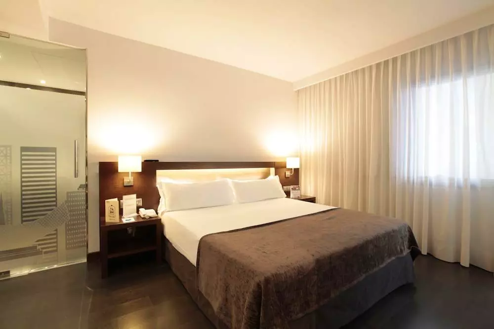 ✈ SPANIEN | Barcelona - Hotel Concordia Barcelona 4*, 2 Nächte - Ro...