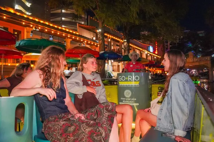 San Antonio Premium Night Driving Tour with Riverwalk Boat Cruise