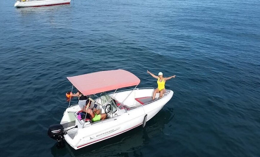 Image 4: Torreveija Experiencia en el Mar con Embarcacion sin Licencia
