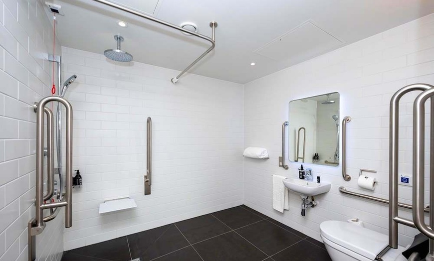 Image 6: ✈ ROYAUME-UNI | Londres - Wilde Aparthotels by Staycity London Aldg...