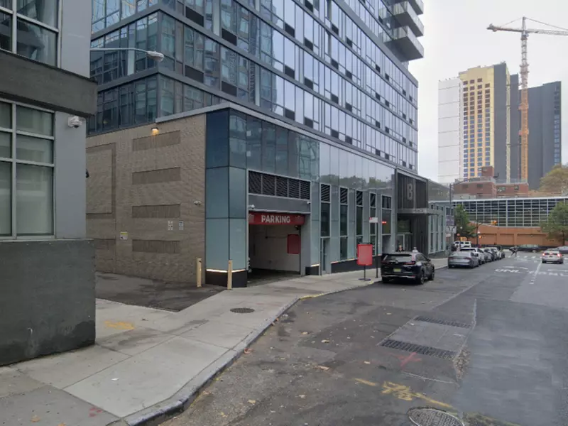 Parking at (SP+) - 86 Fleet Pl. Garage - Primary Image