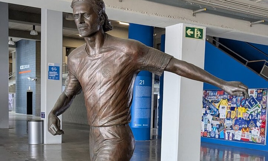 Image 27: Tour de fútbol con todo incluido de Barcelona