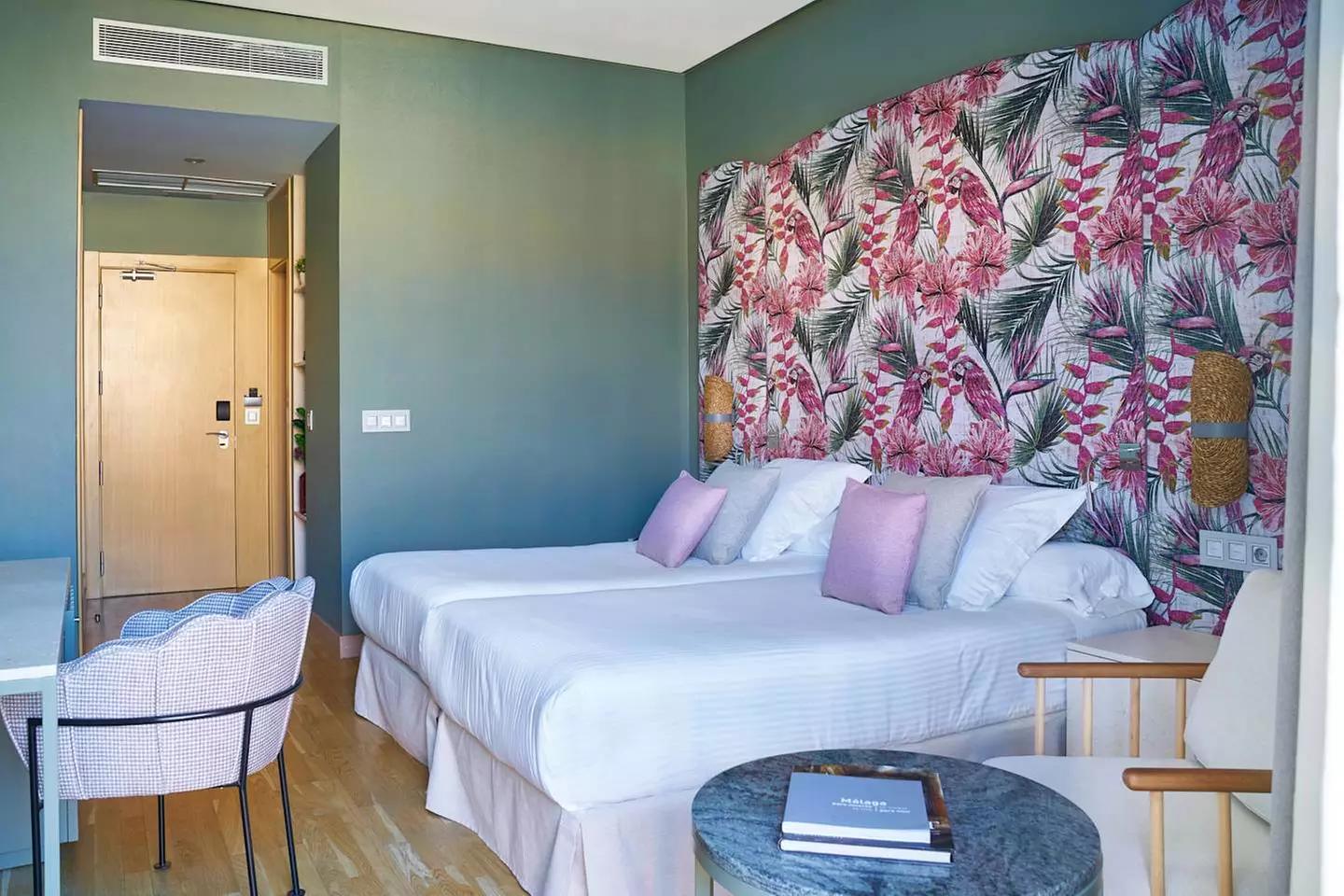 ✈ COSTA DEL SOL | Malaga - Vincci Seleccion Posada del patio 5*, 3 ...