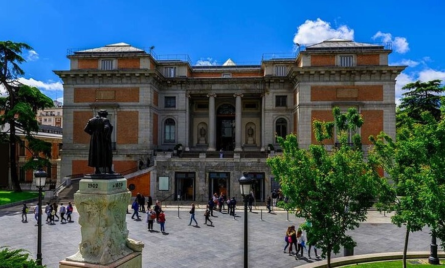 Image 5: Museo del Prado con guía oficial en grupos reducidos