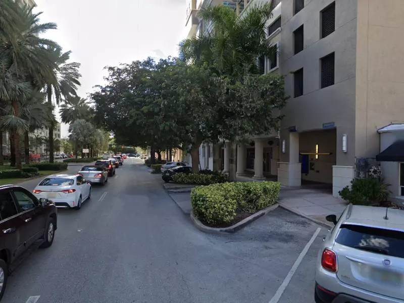 Parking at 355 Alhambra Circle Garage