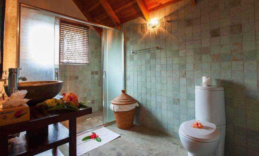 Image 8: ✈ SEYCHELLES | La Digue - Le Relax Beach House 3* - Bord de mer