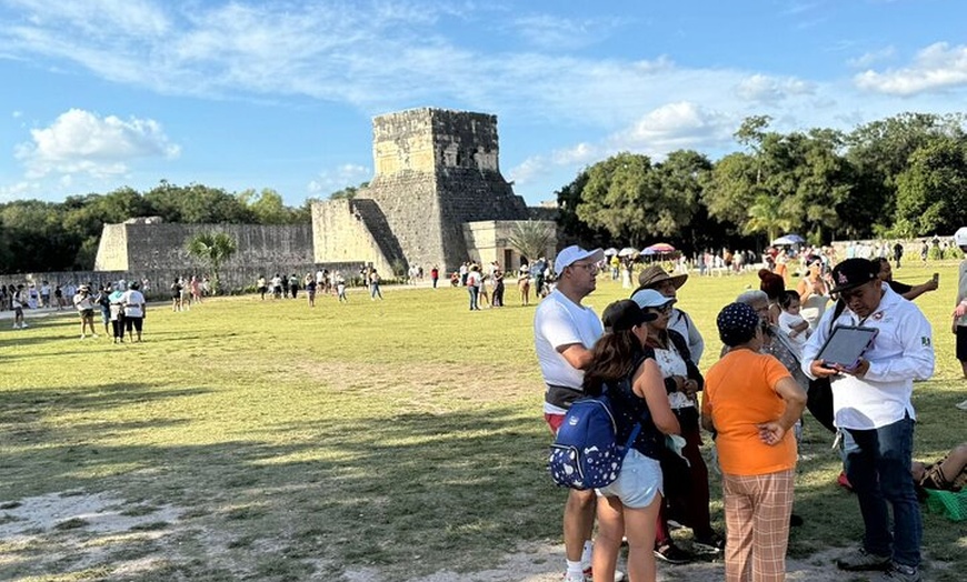 Image 8: Chichen Itza tour with Cenote and Valladolid