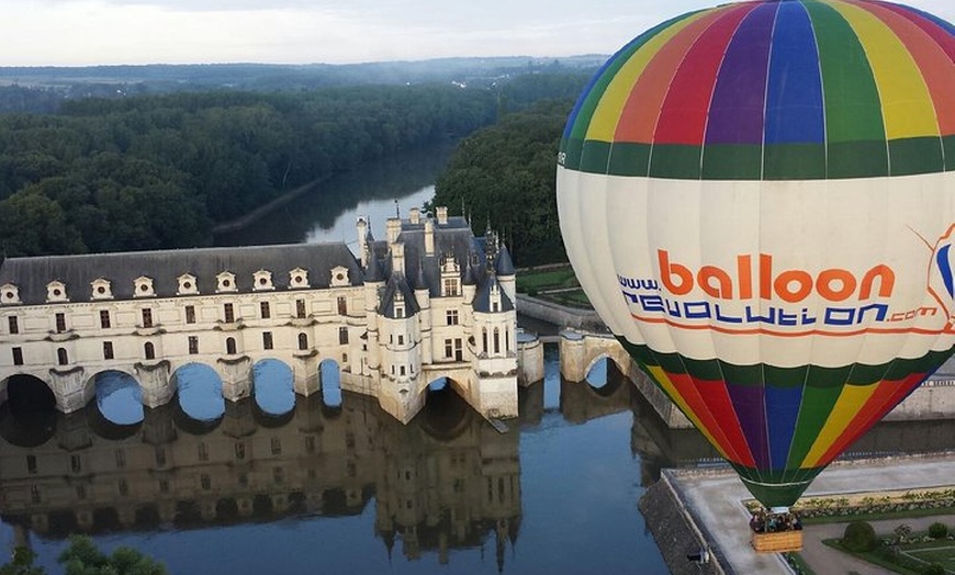 Image 11: Vol en montgolfière dans la vallée de la Loire au départ d'Amboise