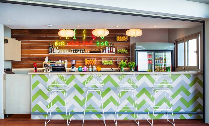 Image 9: ✈ THESSALONIKI UND UMGEBUNG | Kalithea - Ammon Zeus Luxury Beach Ho...