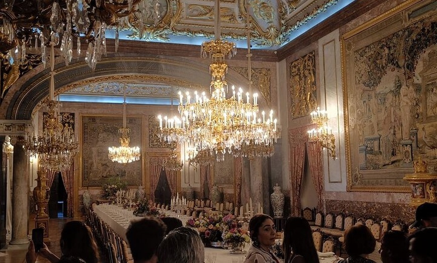 Image 4: Entrada al Palacio Real de Madrid con Audioguía