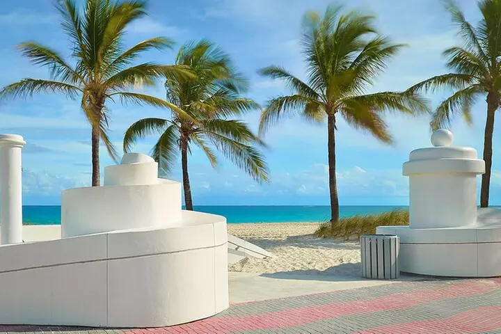 Fort Lauderdale Riverwalk Self-guided Audio Walking Tour