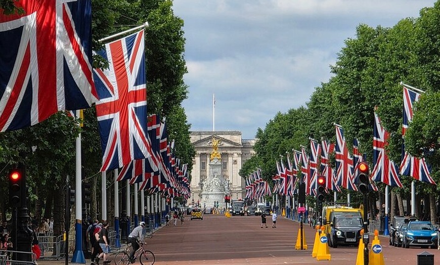 Image 20: Wonders of Westminster Walk: from the Palace to the Abbey & more