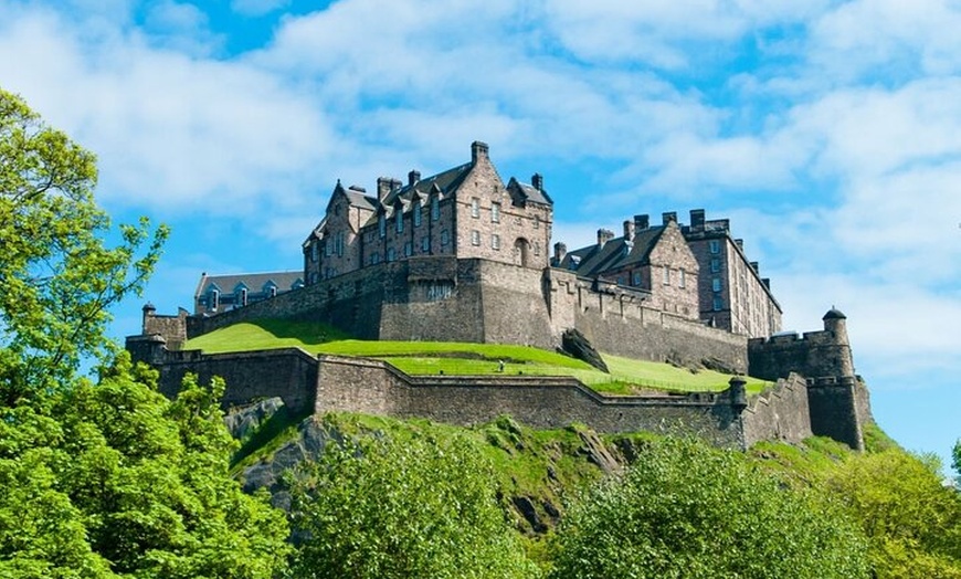 Image 7: From London: Scotch Whisky Experience Day Tour in Edinburgh