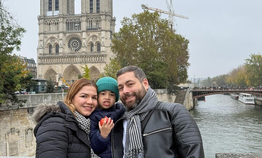 Image 3: Visite panoramique de Paris en véhicule privé Croisière sur la Seine