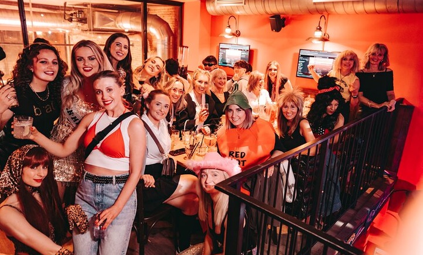 Image 4: Proyecto Barcelona X : Karaoke, Paradas de playa + VIP para afters