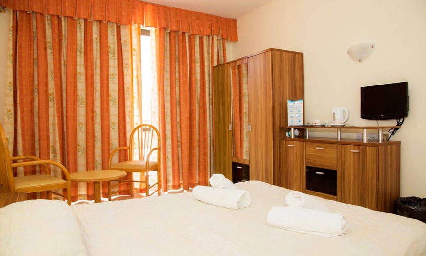 Image 6: ✈ MALTA | San Pawl Il Bahar - Relax Inn Hotel 3* - Naprzeciwko morza