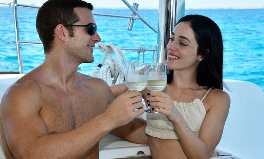 Image 31: All Inclusive Isla Mujeres Catamaran Tour with Beach Club