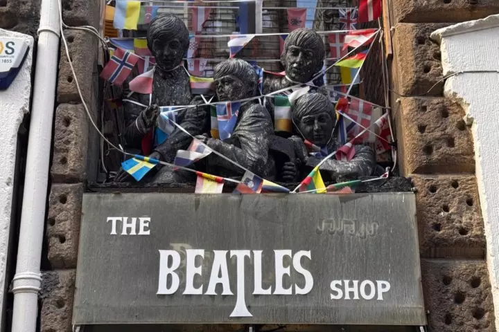 Private Liverpool Beatles Tour - Casbah Club (Blue Badge Guide)