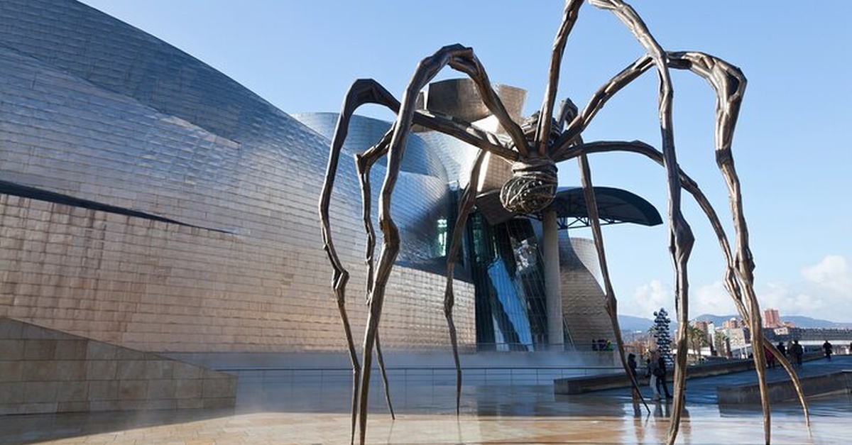 Cartel de Visita privada al Centro Histórico y Museo Guggenheim en Bilbao
