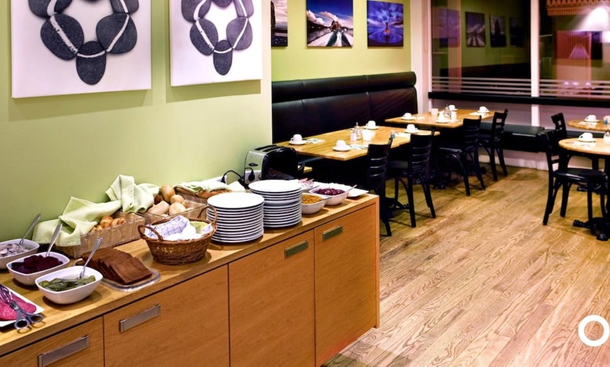 Image 6: ✈ ISLANDA | Reykjavik - CenterHotel Klopp 3* - City break