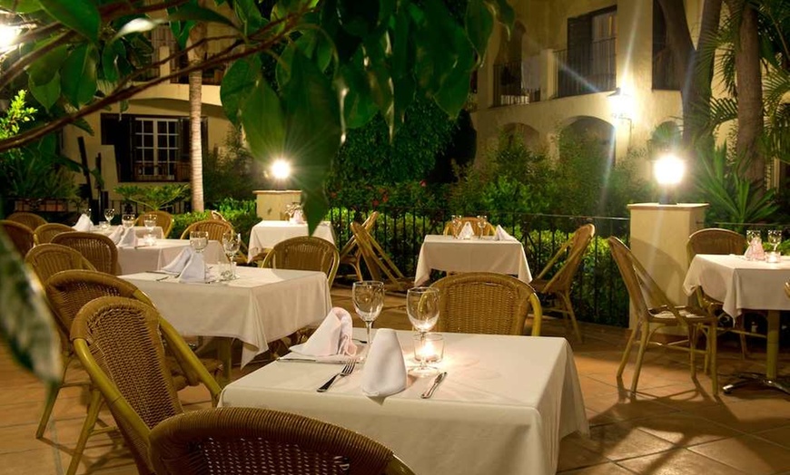 Image 66: ✈ COSTA DEL SOL | Marbella - BlueBay Banús 4*, 3 Nächte - Außenpool