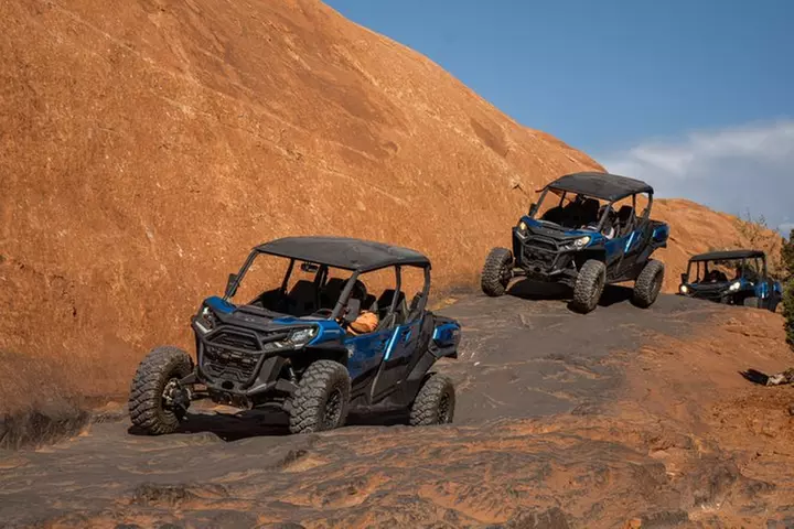 Moab's #1 Rated Guided U-Drive Hell's Revenge Off-Road Tour