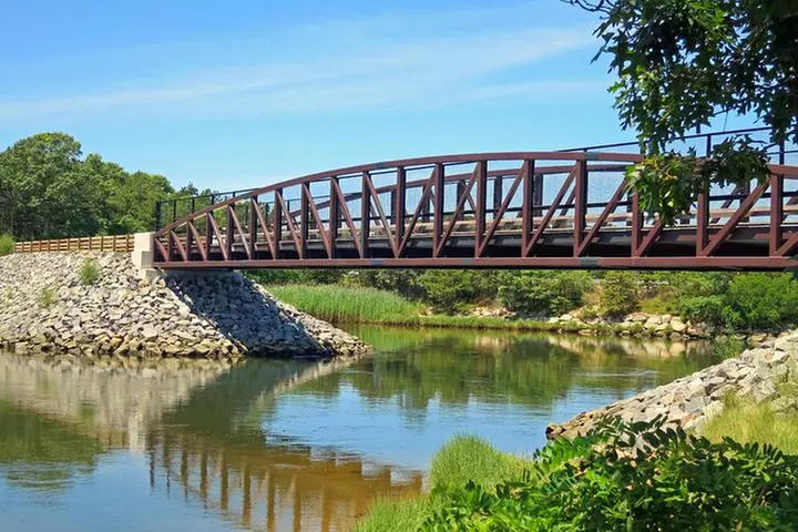 Cape Cod & Provincetown Self-Guided Driving & Walking Audio Tour