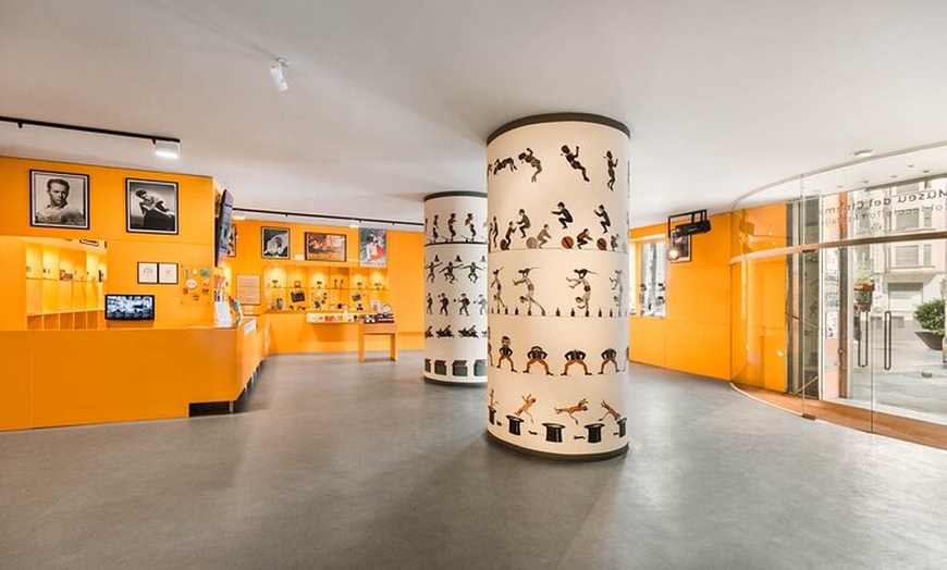 Image 3: Museo del Cine Girona - Entrada