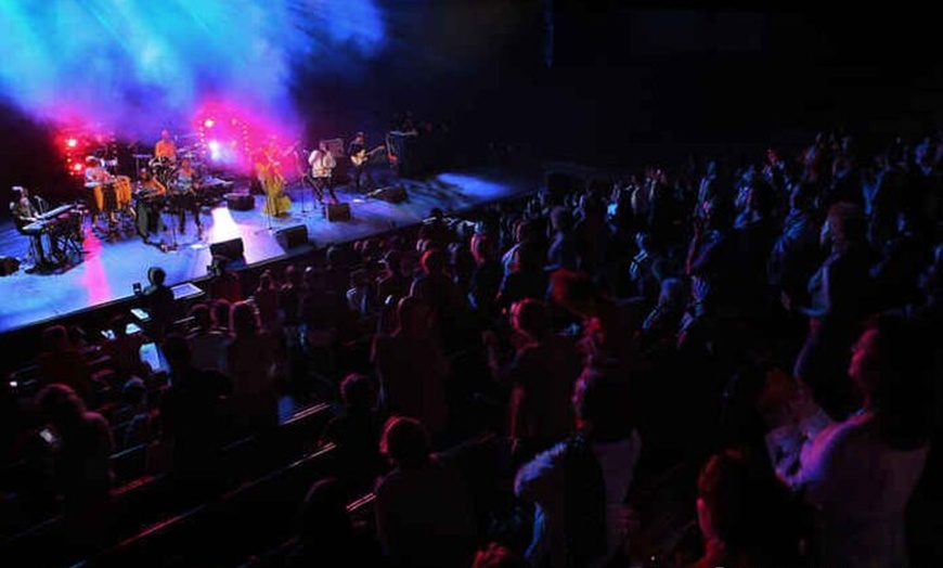 Image 39: Musée du Quai Branly et shopping à Beaugrenelle Paris