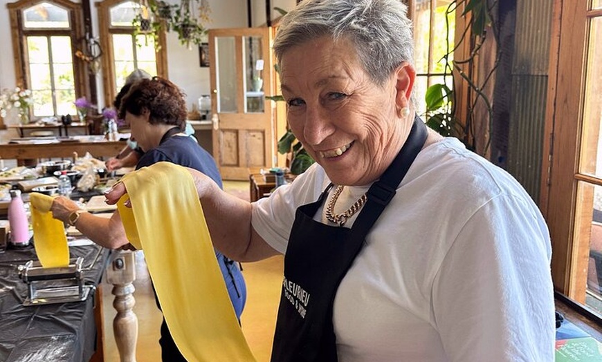 Image 3: Pasta Like Nonna Makes Cooking Class