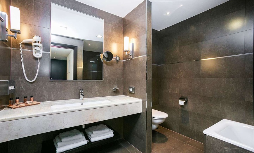 Image 6: ✈ CROATIE | Slano - Admiral Grand Hotel 5* - Bord de mer