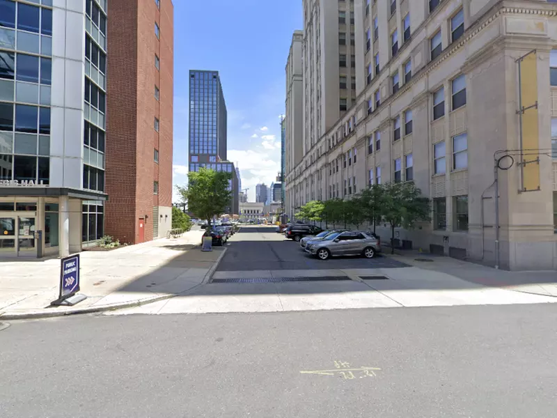 Parking at 3051 JFK Lot