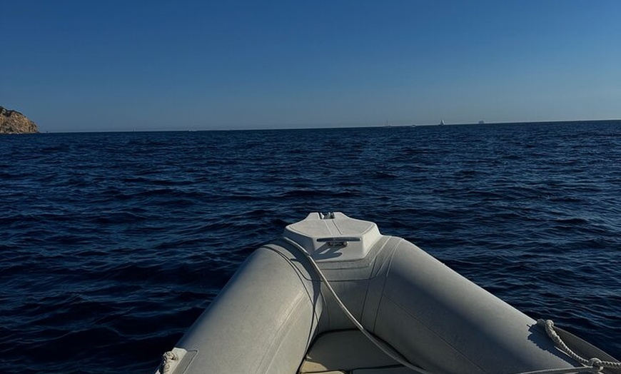 Image 7: Un Bateau Privatisé, dans les Calanques de Port d'Alon !