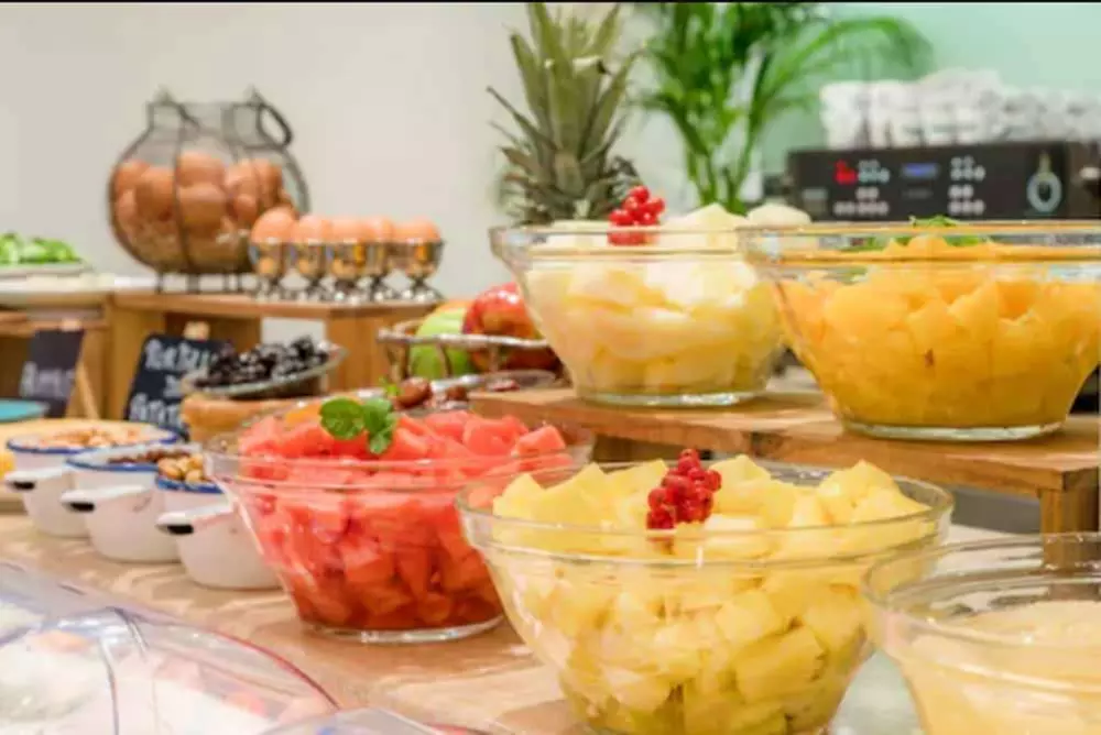 ✈ SPANIEN | Barcelona - Mariano Cubi Aparthotel Barcelona 4*, 2 Näc...