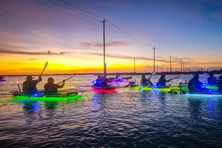 Glowing Kayak Tour Port Aransas - Lighthouse Lakes