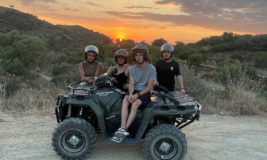 Image 4: Excursión en quad por la magnífica bahía de Rosas